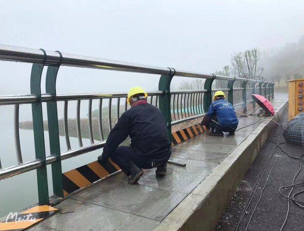 明溪河道护栏